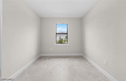 16624 Ash Grove Ln, Alva FL - photo 13 of 39