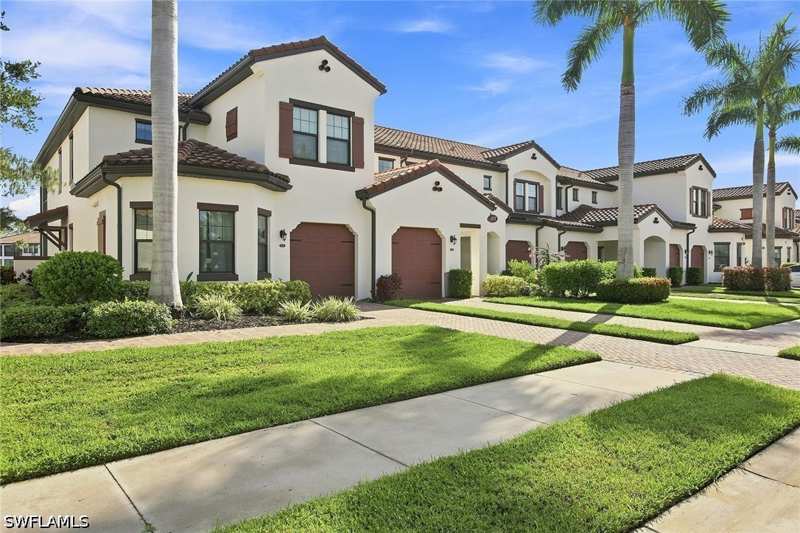 2 bedroom Condominium at 15157 Palmer Lake Cir 202, Coach Homes At Livingston Lakes, Naples — photo 1