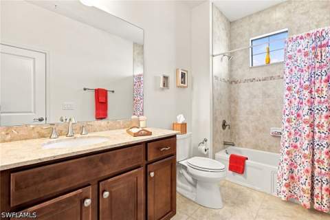 15157 Palmer Lake Cir 202, Naples FL - photo 23 of 35