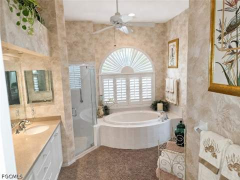 14820 Lake Olive Dr, Fort Myers FL - photo 12 of 40