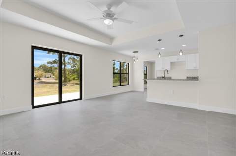 823 McKinley Ave, Lehigh Acres FL - photo 15 of 36