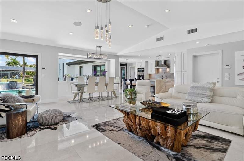 4 bedroom SingleFamilyResidence at 1021 Wittman Dr, Town And River, Fort Myers — photo 5