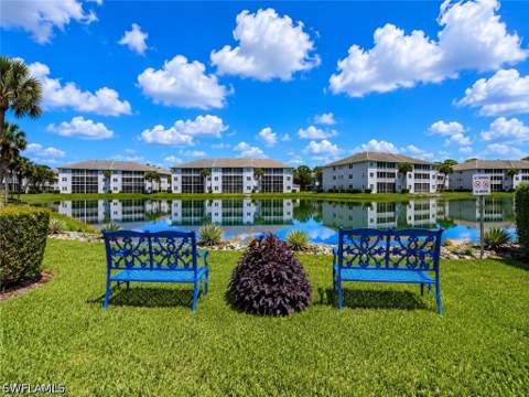 7839 Regal Heron Cir 202, Naples FL - photo 13 of 14