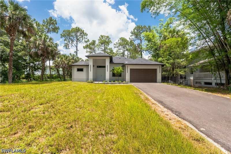 3 bedroom SingleFamilyResidence at 1061 20th Ave NE, Golden Gate Estates, Naples — photo 1