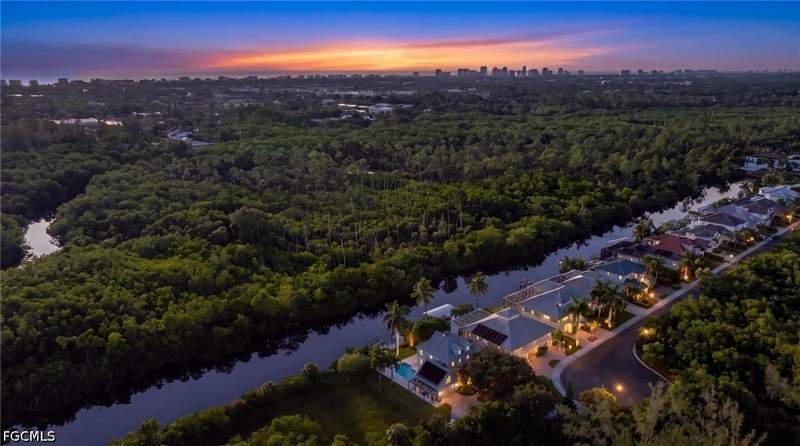 3 bedroom SingleFamilyResidence at 1495 Gordon River Ln, Nature Pointe, Naples — photo 4