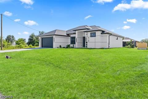 516 Croydon Ave S, Lehigh Acres FL - photo 13 of 43