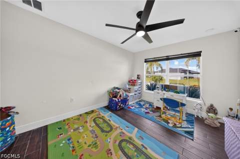 527 NW 27th Ave, Cape Coral FL - photo 10 of 50