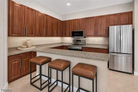 13954 Bently Cir, Fort Myers FL - photo 14 of 43