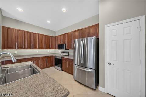 13954 Bently Cir, Fort Myers FL - photo 17 of 43