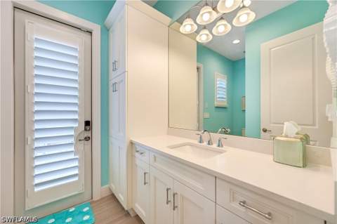 14338 Laguna Springs Ln, Naples FL - photo 21 of 40