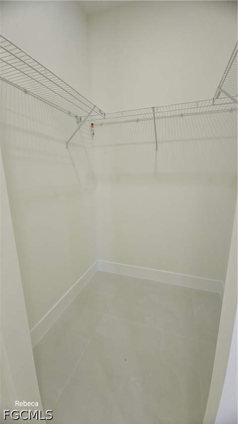 580 Woodview Dr, Lehigh Acres FL - photo 14 of 37