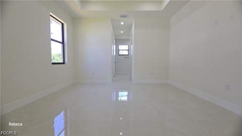 580 Woodview Dr, Lehigh Acres FL - photo 16 of 37