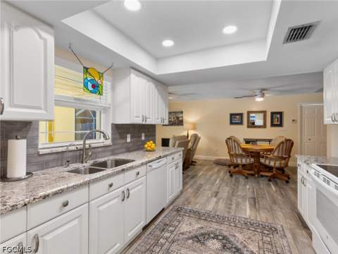 376 Prather Dr, Fort Myers FL - photo 11 of 40
