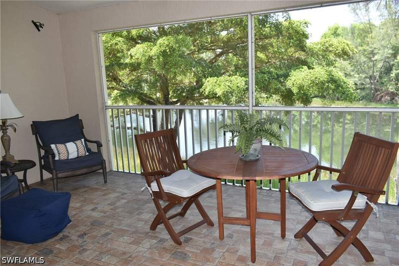 2 bedroom Condominium at 354 Dover Pl 202, Dover Place, Naples — photo 3