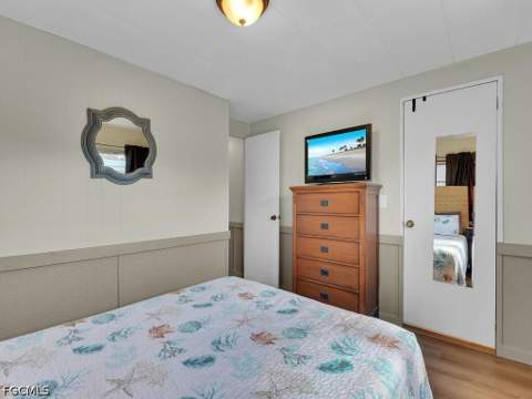300 Shoreland Dr, Fort Myers FL - photo 21 of 30