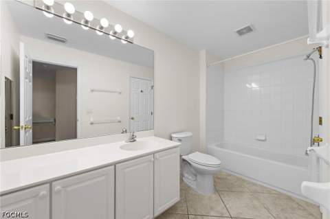 8451 Village Edge Cir 1, Fort Myers FL - photo 18 of 29