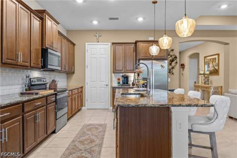 3286 Baravaldo Cir, Cape Coral FL - photo 10 of 49