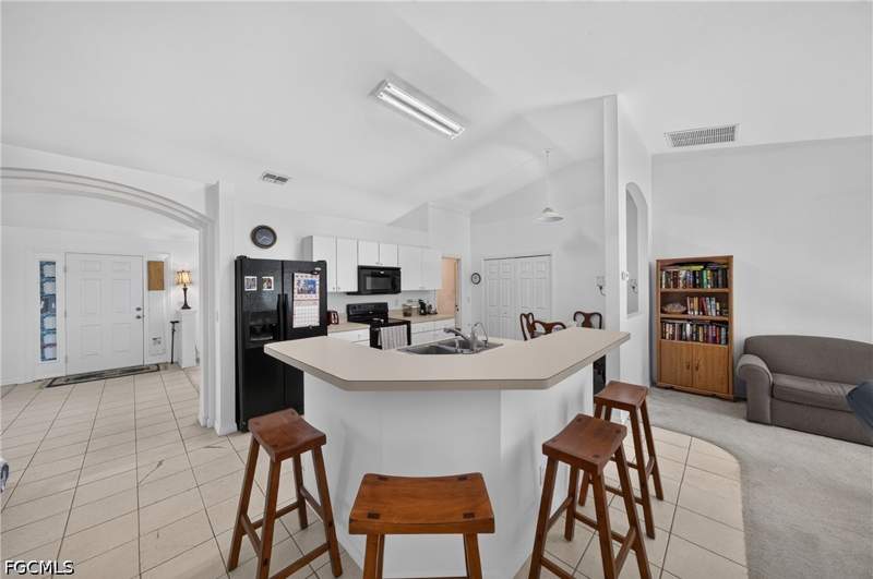 3 bedroom SingleFamilyResidence at 1606 Lee Ave, Lehigh Acres, Lehigh Acres — photo 3