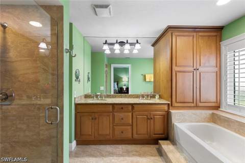 221 Kings Way, Naples FL - photo 15 of 28
