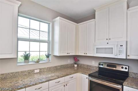 2620 Anguilla DR, Cape Coral FL - photo 8 of 50