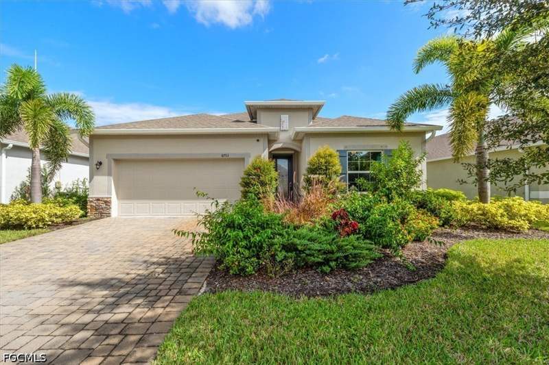 4 bedroom SingleFamilyResidence at 8753 Cascade Price Cir, Brightwater, North Fort Myers — photo 2