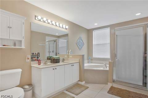 4219 Liron Ave 103, Fort Myers FL - photo 15 of 28