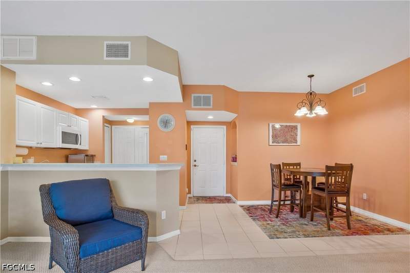 3 bedroom Condominium at 4219 Liron Ave 103, Liron Place, Fort Myers — photo 2