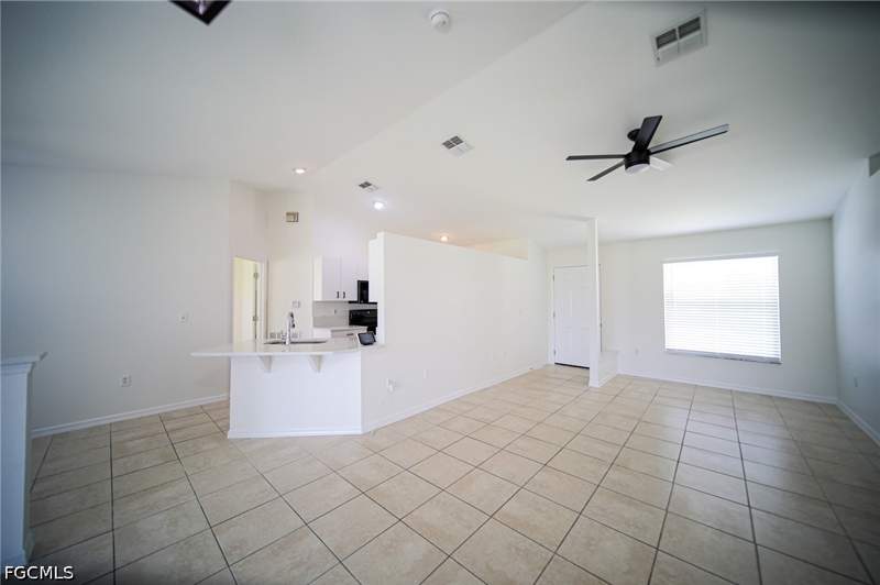 3 bedroom SingleFamilyResidence at 4008 10th St W, Lehigh Acres, Lehigh Acres — photo 5