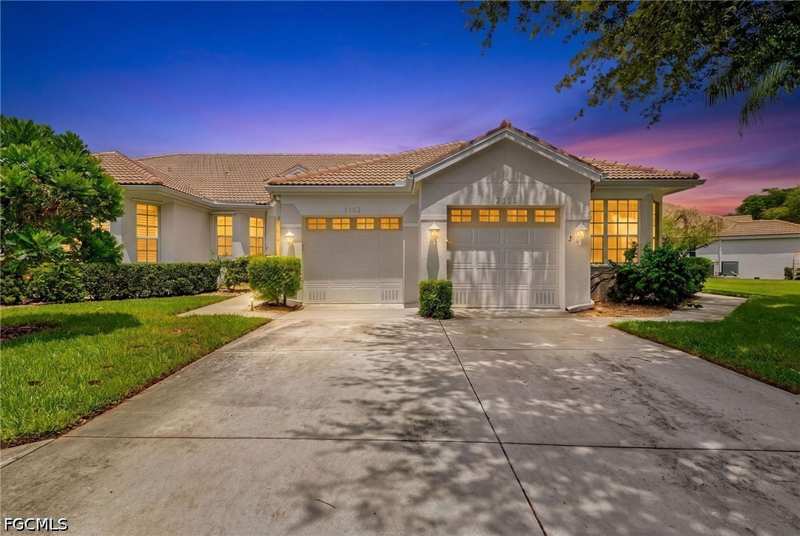 3 bedroom Attached at 8760 Stockbridge Dr, Sommerset Villas, Fort Myers — photo 1