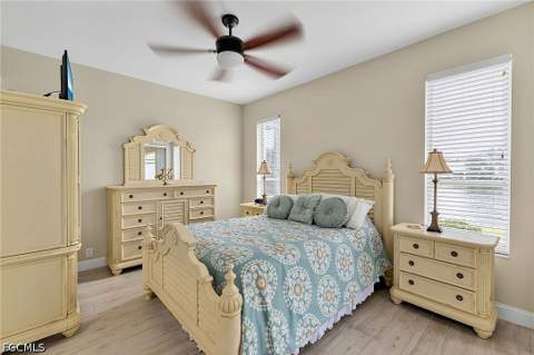 8760 Stockbridge Dr, Fort Myers FL - photo 11 of 49