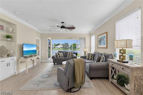 8760 Stockbridge Dr, Fort Myers FL - photo 9 of 49