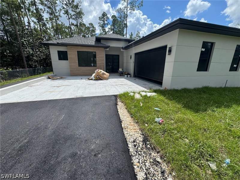 3 bedroom SingleFamilyResidence at 628 20th St SE, Golden Gate Estates, Naples — photo 2
