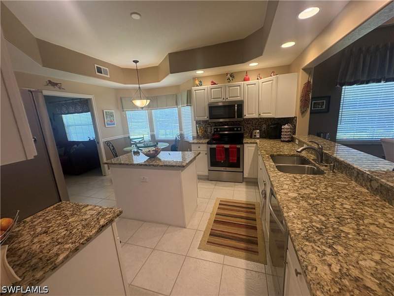 2 bedroom Condominium at 8184 Saratoga Dr 801, Saratoga, Naples — photo 4