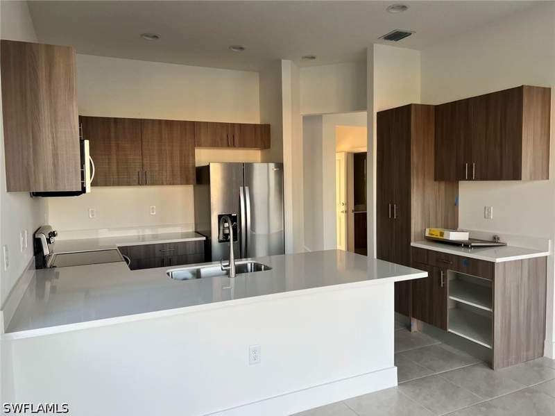3 bedroom SingleFamilyResidence at 5637 Agostino Way, Silverwood At Ava Maria, Ave Maria — photo 2