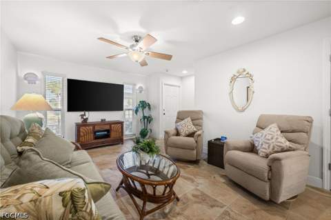 4803 SW Santa Barbara Ct 8, Cape Coral FL - photo 14 of 42