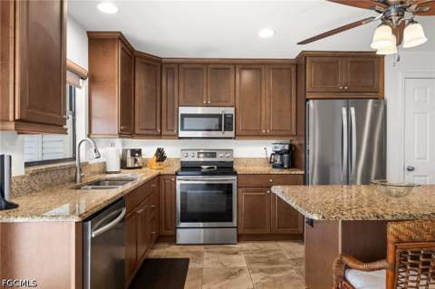 4803 SW Santa Barbara Ct 8, Cape Coral FL - photo 6 of 42
