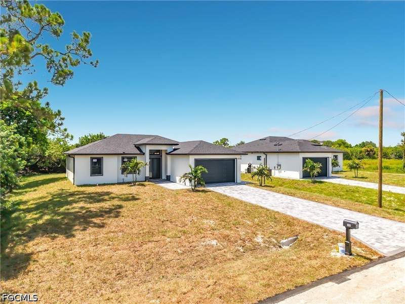3 bedroom SingleFamilyResidence at 103 Ruby Ave N, Lehigh Acres, Lehigh Acres — photo 2