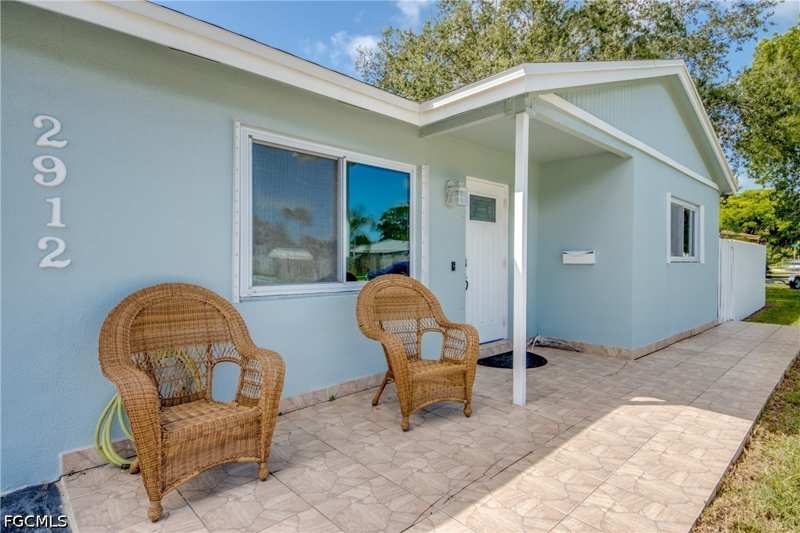 3 bedroom SingleFamilyResidence at 2912 Poinciana Dr, Poinciana Village, Naples — photo 1