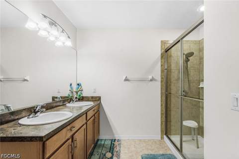 15263 Yellow Wood Dr, Alva FL - photo 19 of 40