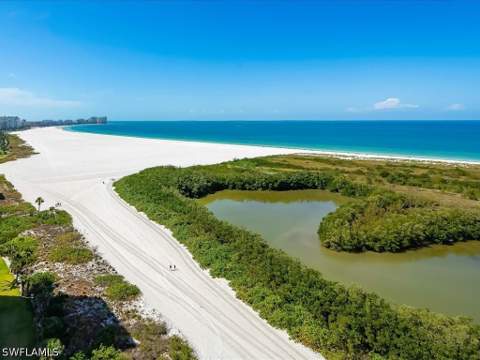 320 Seaview Ct 904, Marco Island FL - photo 13 of 40