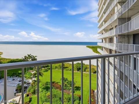 320 Seaview Ct 904, Marco Island FL - photo 9 of 40