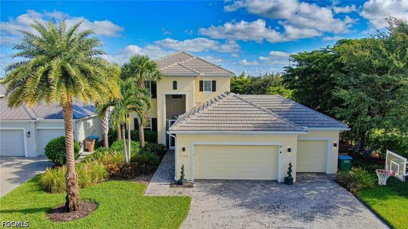 4 bedroom SingleFamilyResidence at 2705 Lambay Ct, Sandoval, Cape Coral — photo 1
