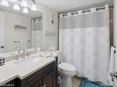 380 Seaview Ct 204, Marco Island FL - photo 12 of 26