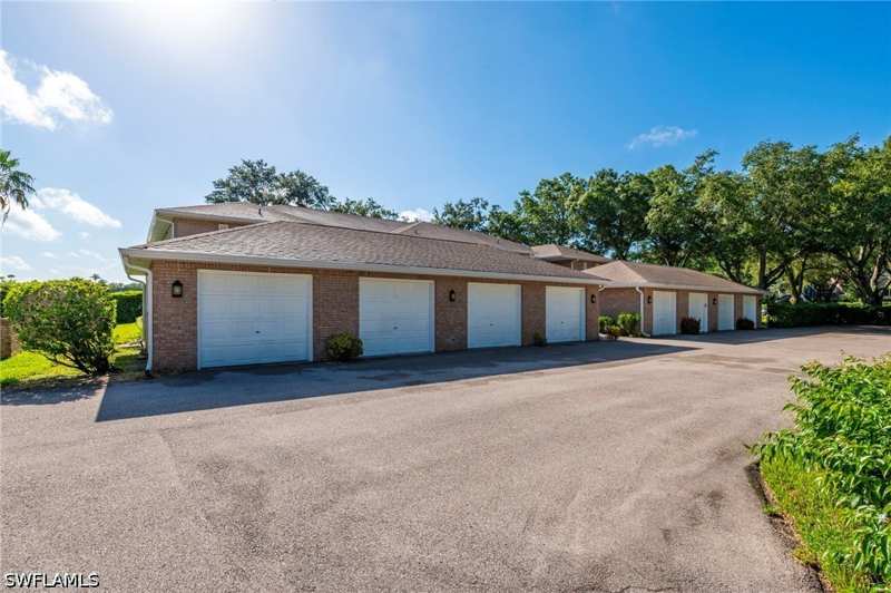 2 bedroom Condominium at 6750 Lone Oak Blvd C, Barrington, Naples — photo 1