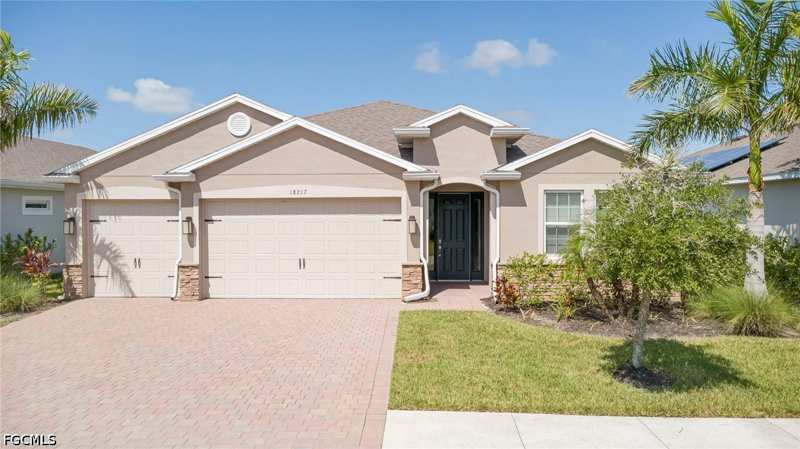 3 bedroom SingleFamilyResidence at 18217 Everson Miles Cir, Brightwater, North Fort Myers — photo 1