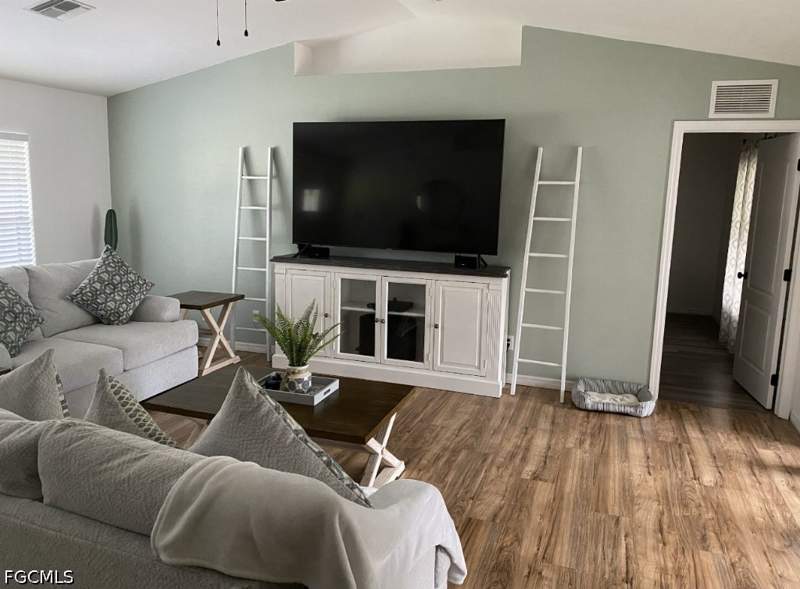 3 bedroom SingleFamilyResidence at 361 Partridge St, Lehigh Acres, Lehigh Acres — photo 3