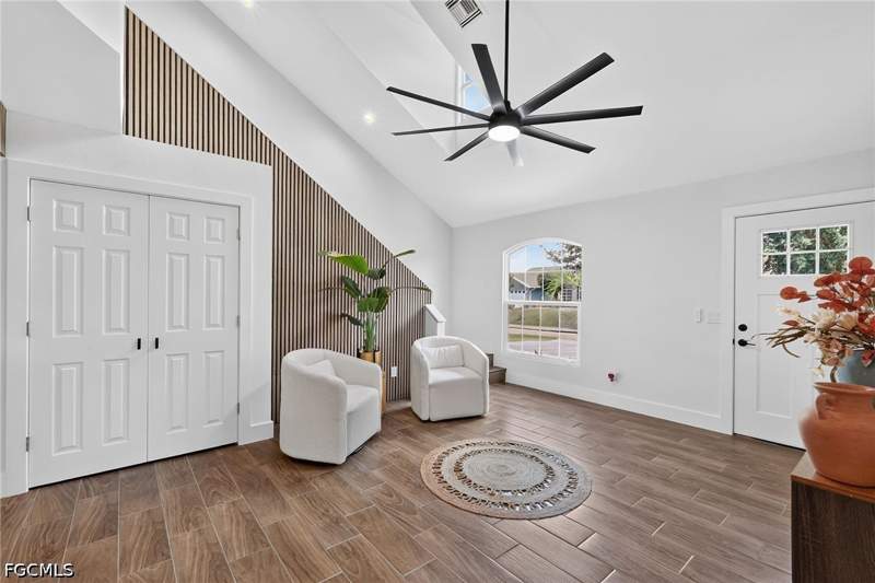 3 bedroom SingleFamilyResidence at 9100 Aster Rd, San Carlos Park, Fort Myers — photo 4