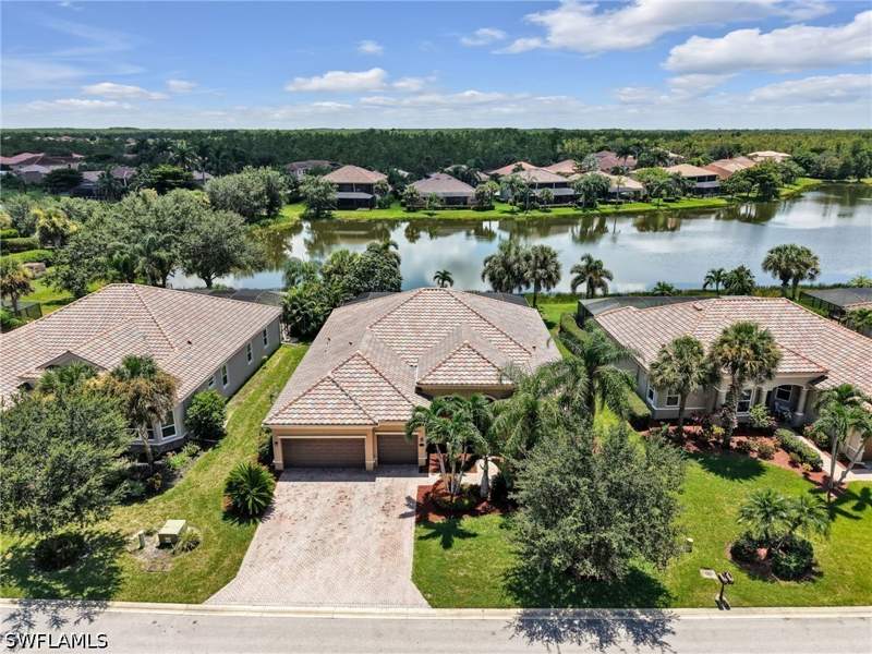5 bedroom SingleFamilyResidence at 20921 Torre Del Lago St, Bella Terra, Estero — photo 2