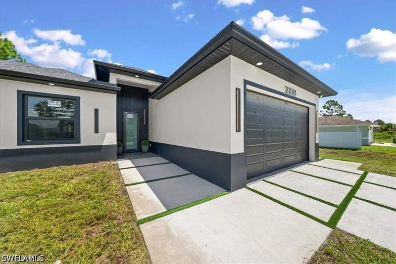 3 bedroom SingleFamilyResidence at 2004 W 9th St, Lehigh Acres, Lehigh Acres — photo 3