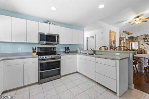 11402 Habersham Ct, North Fort Myers FL - photo 9 of 42